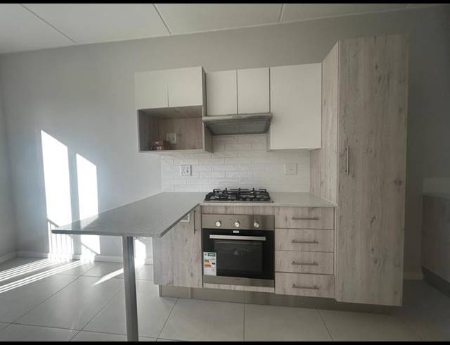 1 BEDROOM PROPERTY TO RENT IN HALFWAY GARDENS